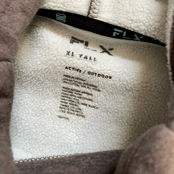 ❤️Gray Hooded Sweatshirt with Fleece Texture - Picture 2 of 2